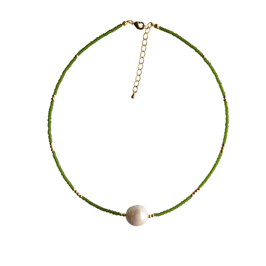 Emerald Beaded Pearl Necklace
