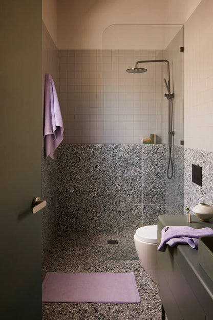 LILAC HAND TOWEL